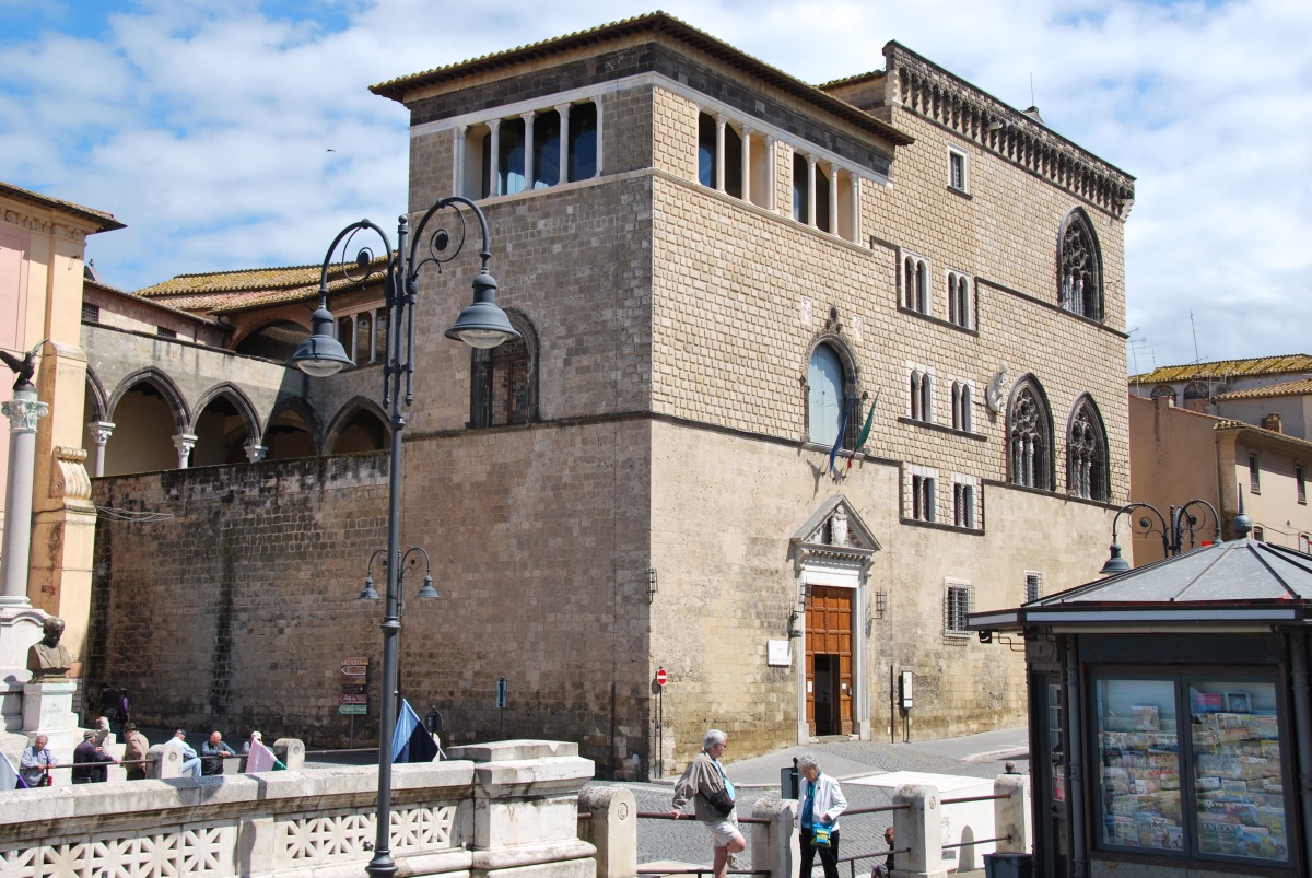 Palazzo Vitellechi - sede museo si Tarquinia